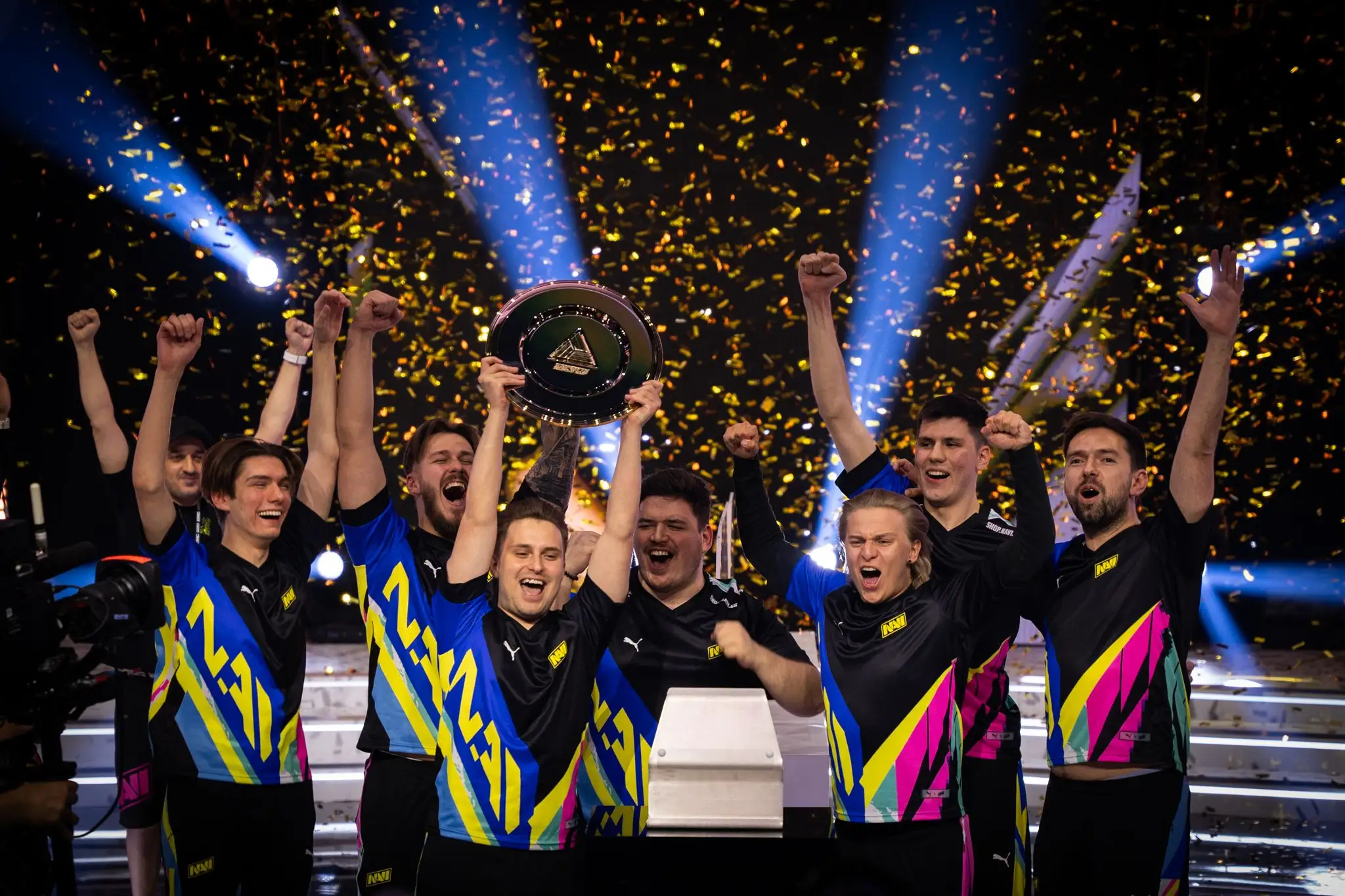 the-elite-champions-of-cs2-in-2025-tournament-victory-roundup