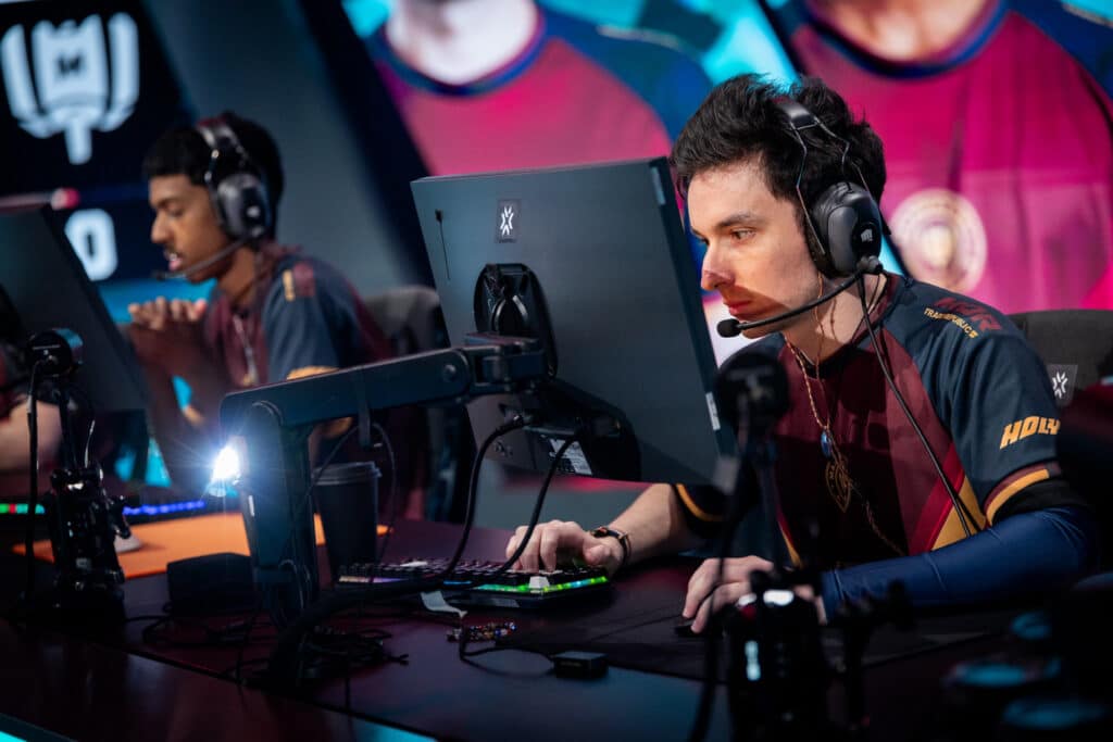 "Achievements Worth Celebrating: Mandatory Enzo Reflects on VCT Ascension EMEA Journey"