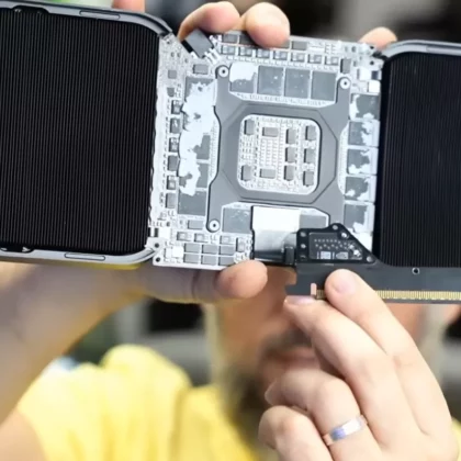 $10,000 RTX PRO 6000 Rendered Obsolete Due to Irreplaceable Broken PCIe Connector