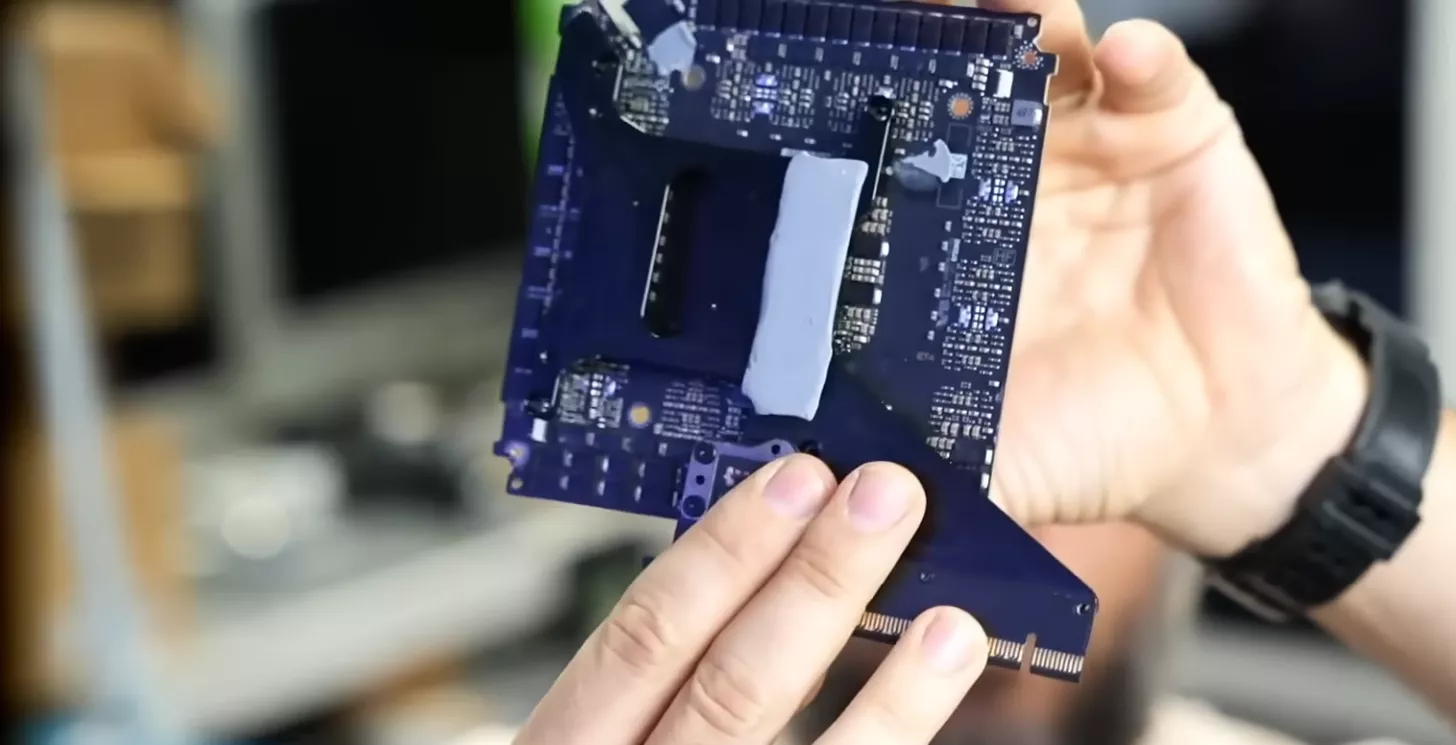 NVIDIA Offers Replacement for GeForce RTX 5090 Founders Edition with Faulty Connector