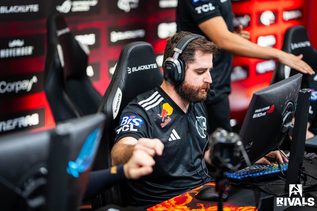 Image of Counter-Strike player FalleN fist bumping teammate at BLAST Rivals Fall 2025