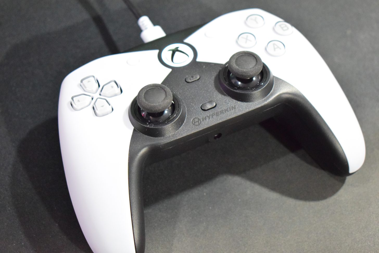 Hyperkin Competitor Review: A Worthy Budget Controller for PC and Xbox