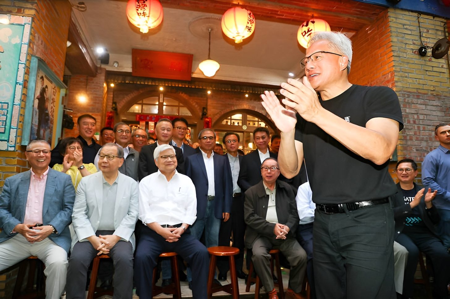 NVIDIA CEO Jensen Huang to Host Legendary “Trillion-Dollar” Feast With Taiwanese Partners This Month, Ushering in the Next AI Infrastructure Era